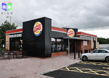 Πάτωμα που στέκεται τα υπαίθρια αναμμένα σημάδια για την οθόνη επιχειρησιακού μεταξιού Burger King
